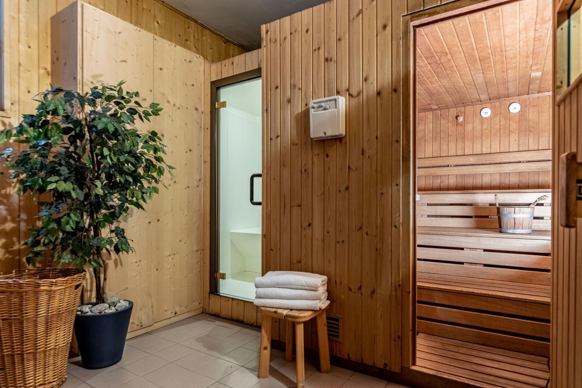 Hotel Alaska フォルガリダ エクステリア 写真